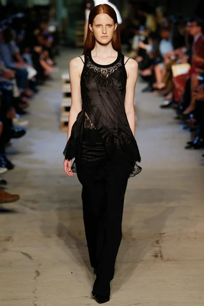 Look 21